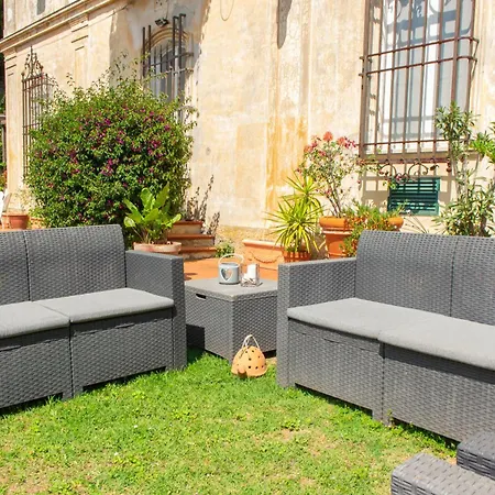 Bed & Breakfast Caligo Stanza Privata In D'epoca Con Giardino E Vista Mare