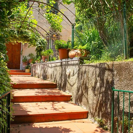 Caligo Secret Garden Vicino Alle Cinque Terre Oda ve Kahvaltı