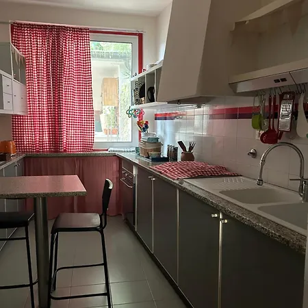 Oda ve Kahvaltı Caligo Secret Garden Vicino Alle Cinque Terre 3*