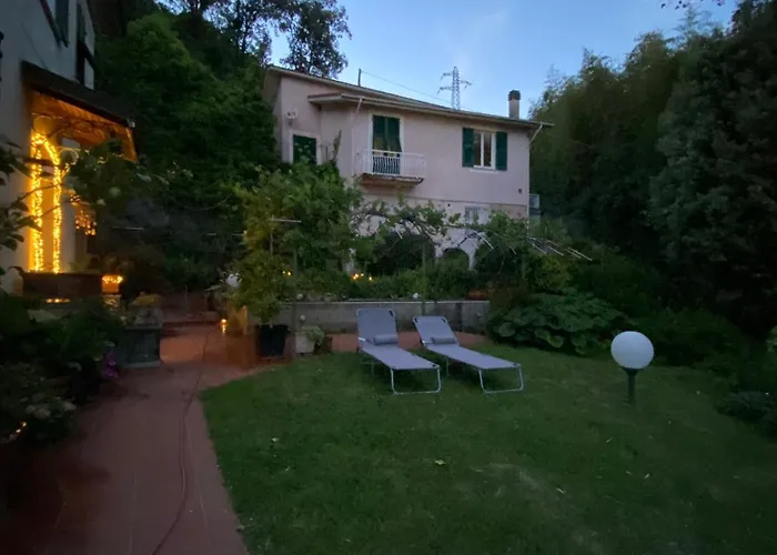 Caligo B&B Secret Garden Villa Room Vicino Alle Cinque Terre 3*