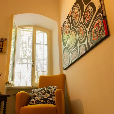 Caligo Stanza Privata In D'epoca Con Giardino E Vista Mare 住宿加早餐酒店 斯培西亚