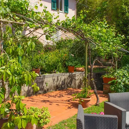 Caligo Stanza Privata In D'epoca Con Giardino E Vista Mare La Spezia