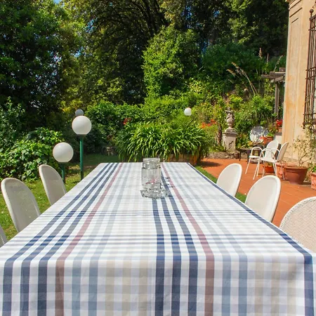 Caligo Secret Garden Vicino Alle Cinque Terre Bed & Breakfast