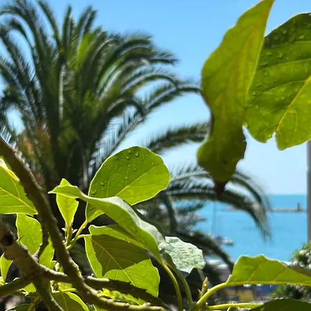 Bed & Breakfast Caligo Secret Garden Vicino Alle Cinque Terre 3*