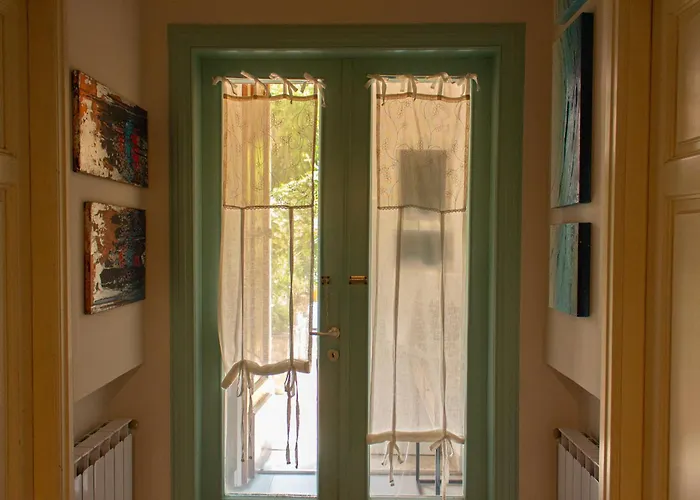 Bed and Breakfast Caligo B&B Secret Garden Villa Room Vicino Alle Cinque Terre